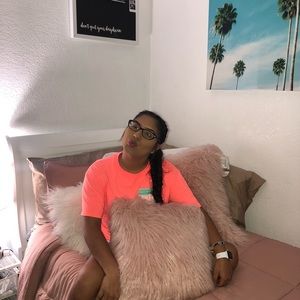 Meet your Posher, Melanie